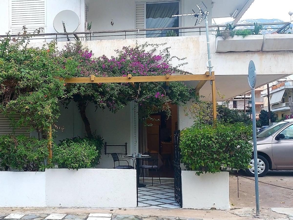 Loutraki Hidden Gem Ι Apartment Екстериор снимка
