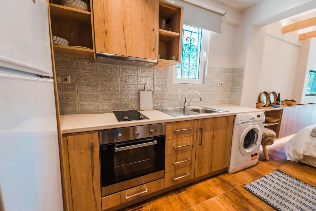 Loutraki Hidden Gem Ι Apartment Екстериор снимка